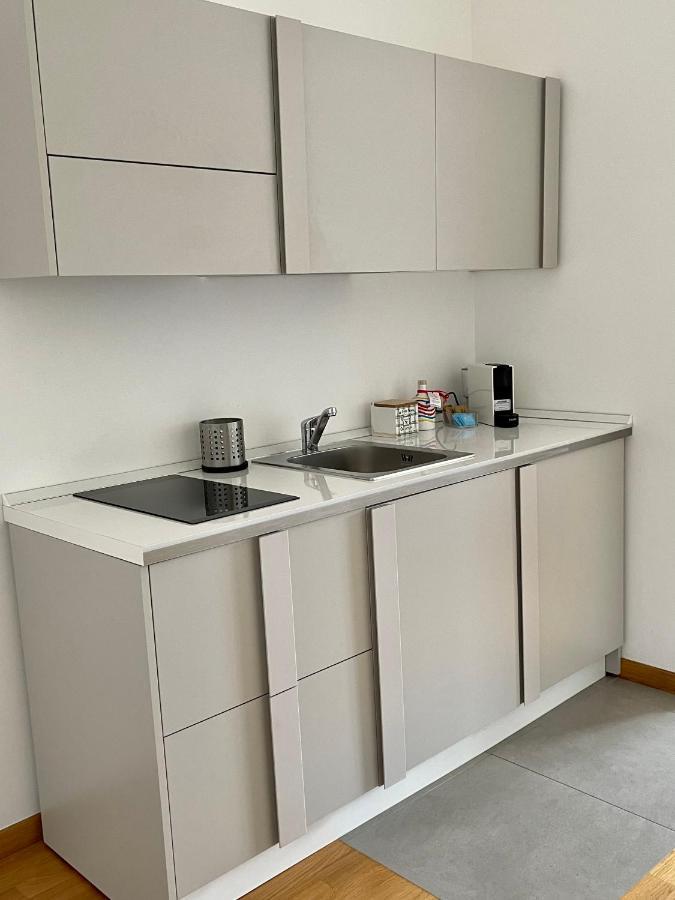 Miniapart Vico V Apartment Bari Bagian luar foto