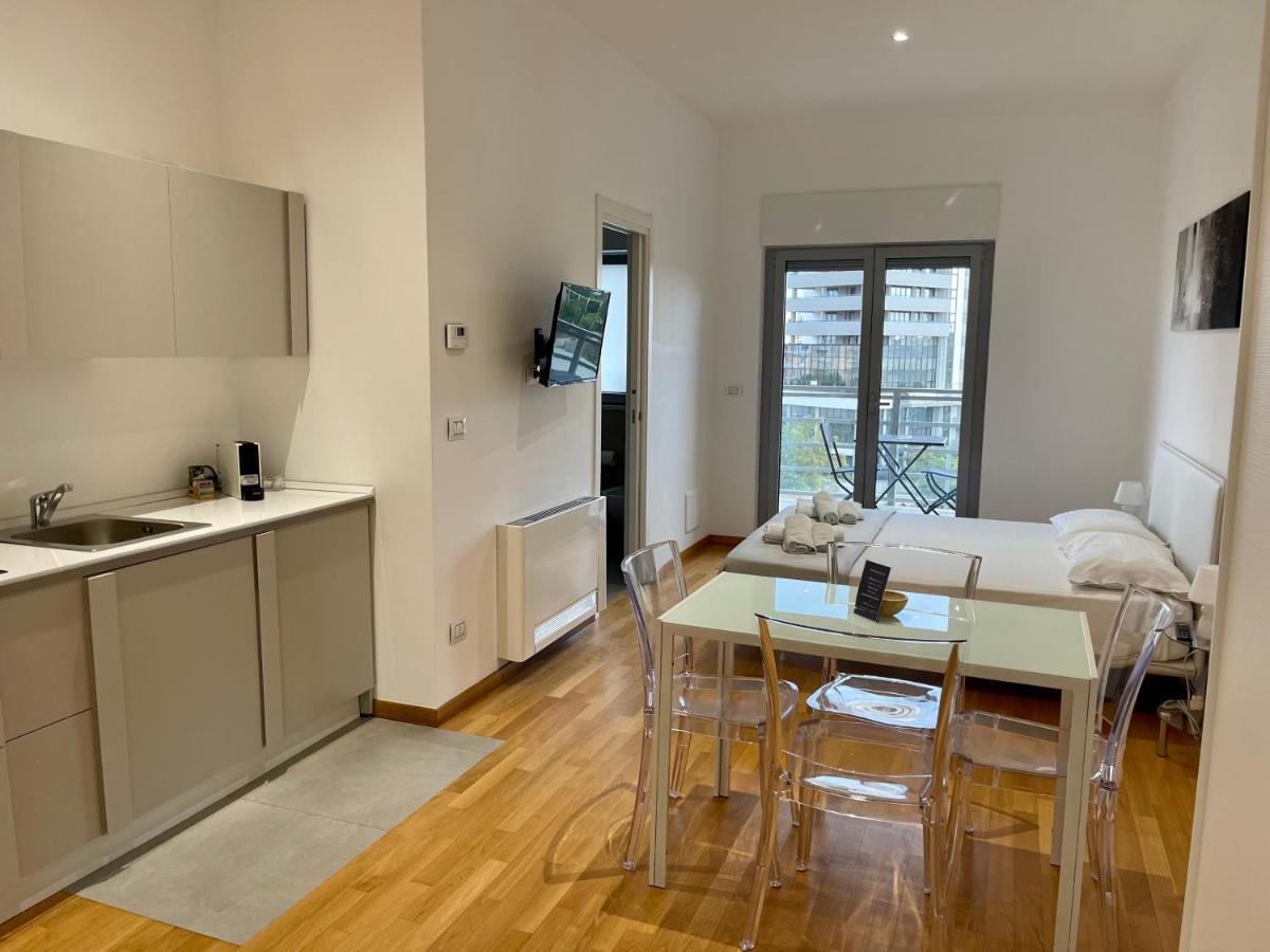 Miniapart Vico V Apartment Bari Bagian luar foto
